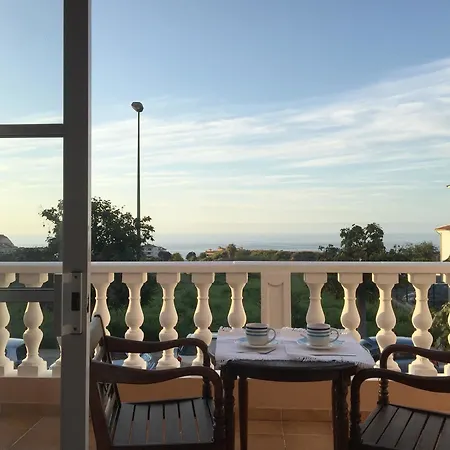 With 3 Bedrooms In Puerto De La Cruz, With Wonderful Sea Vie Apartment Puerto de la Cruz (Tenerife)